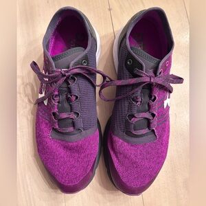 Under Armour Women's Bandit 2 Charged Purple and Black Sneakers size 9.5